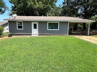 3200 E Mary St, Paris, AR 72855