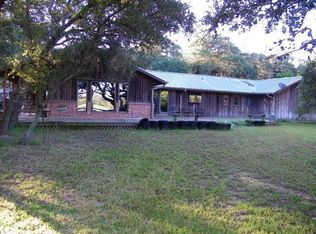 1668 Bego, Fannin, TX 77963