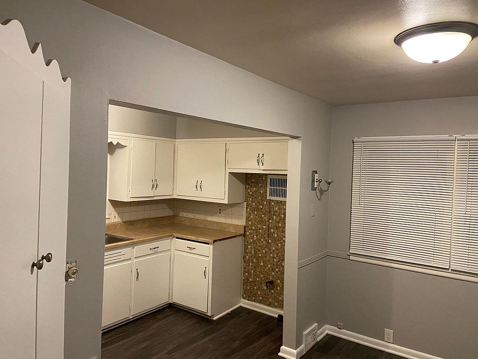 1st image of 3877 N 84th St