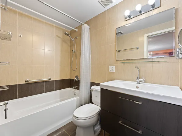 3047 Brighton 6th Street image 20 of 30