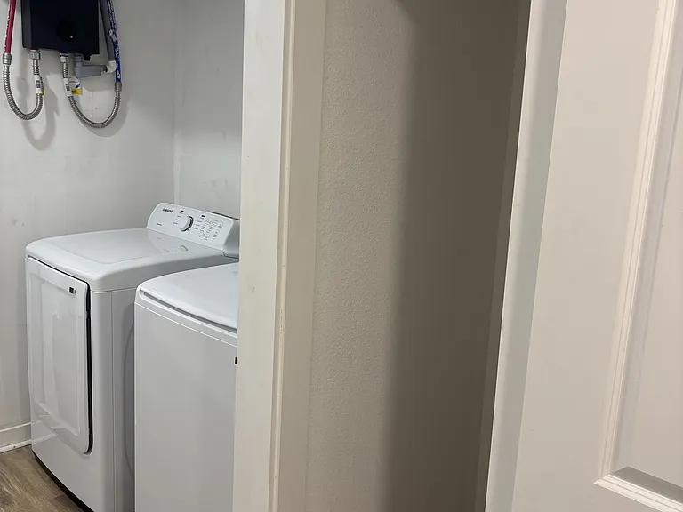 Washer & Dryer