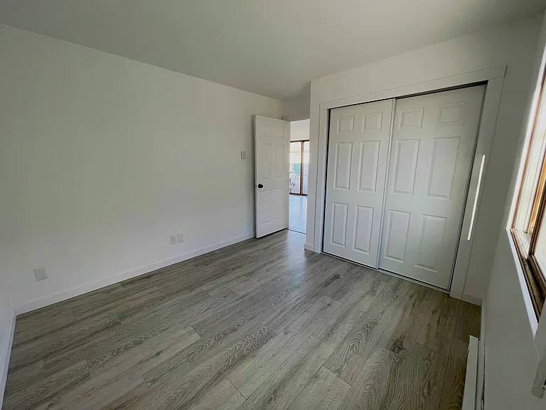 903 Genrich St #C — Photo 9