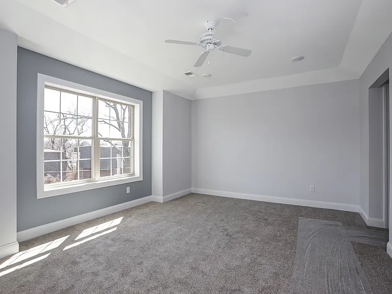 Gramercy Townhomes - 205 — Photo 12