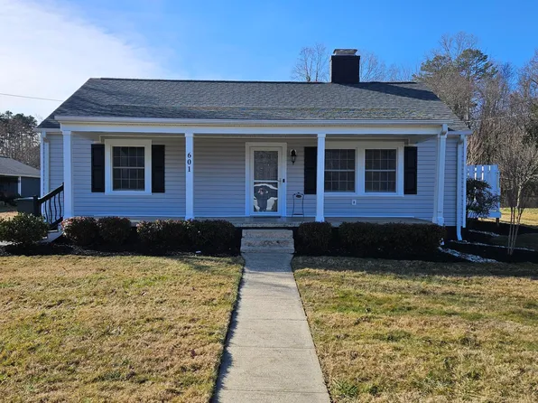601 Dick St, Gibsonville, NC 27249
