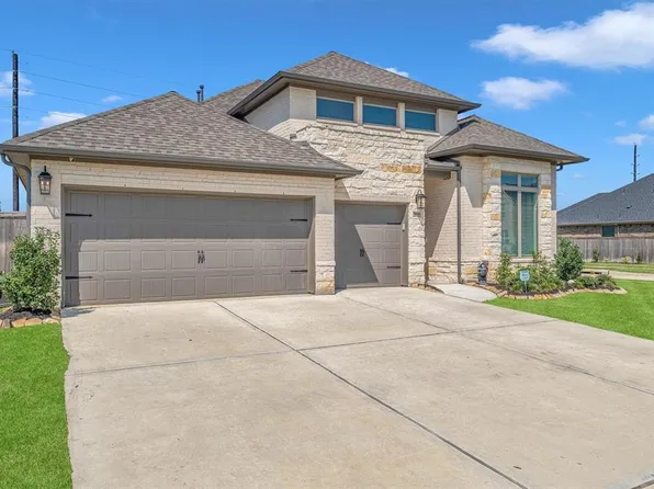 20919 Secretariat Meadow Lane Corner, Tomball, TX 77377