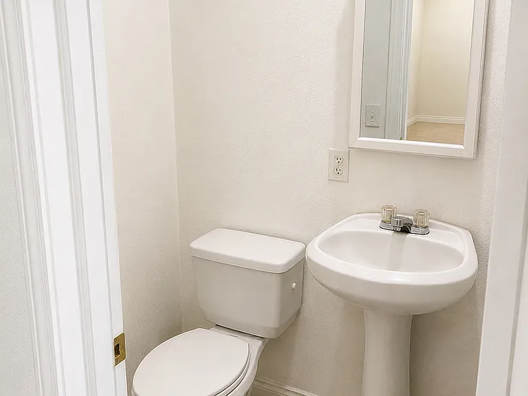 410 C K Clarke St — Photo 6