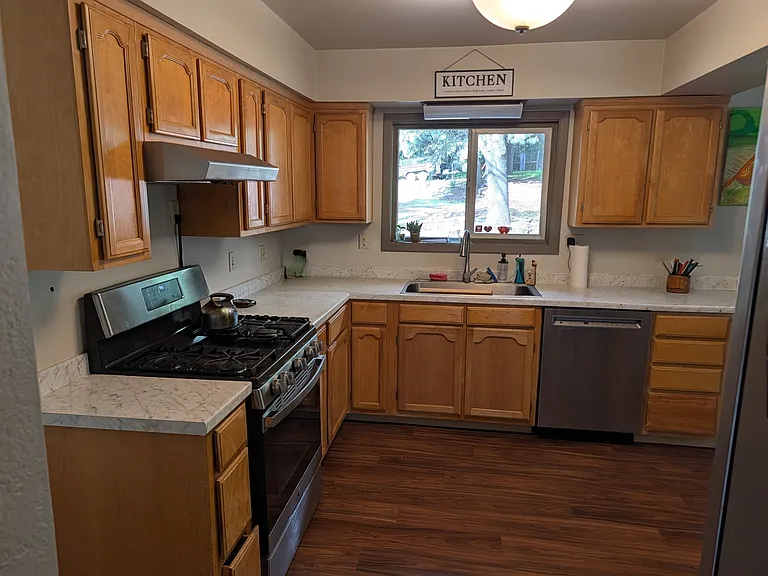 Ponderosa Dr — Photo 15