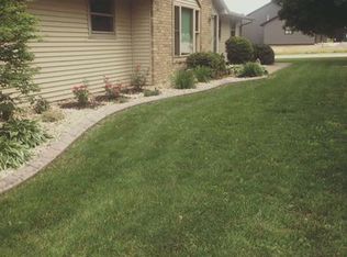 1306 Rockwell Rd, Green Bay, WI 54313