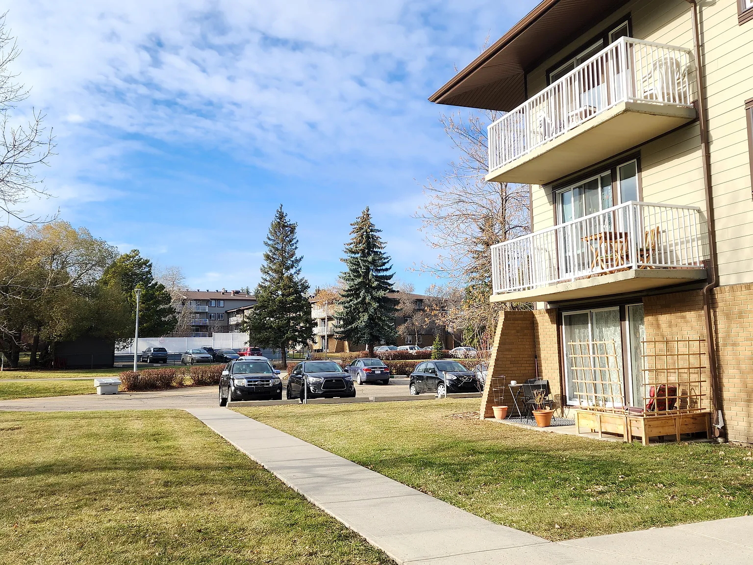 Riverbend Estates — Photo 3