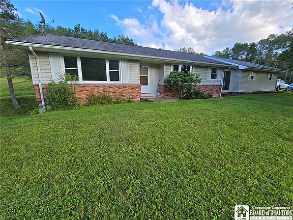 2nd image of 5 Snolly Ln