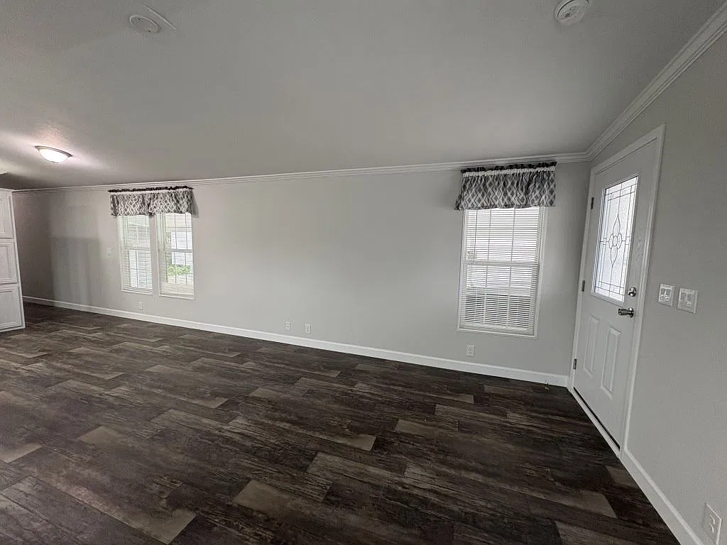 2 bed, 2.0 bath, 1088 sqft, $1,399 — Photo 2