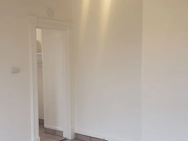 2419 J St #1-4 — Photo 5