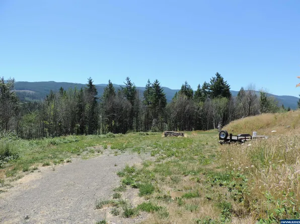 314 Thistledown Ln, Gates, OR 97346