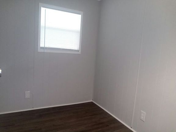 3rd image of 2850 New Tampa Hwy #24