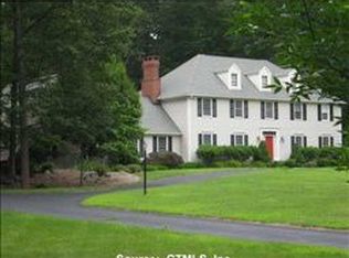 71 Red Barn Rd, Monroe, CT 06468