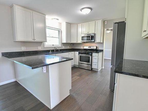 4th image of 8004 103rd AVENUE