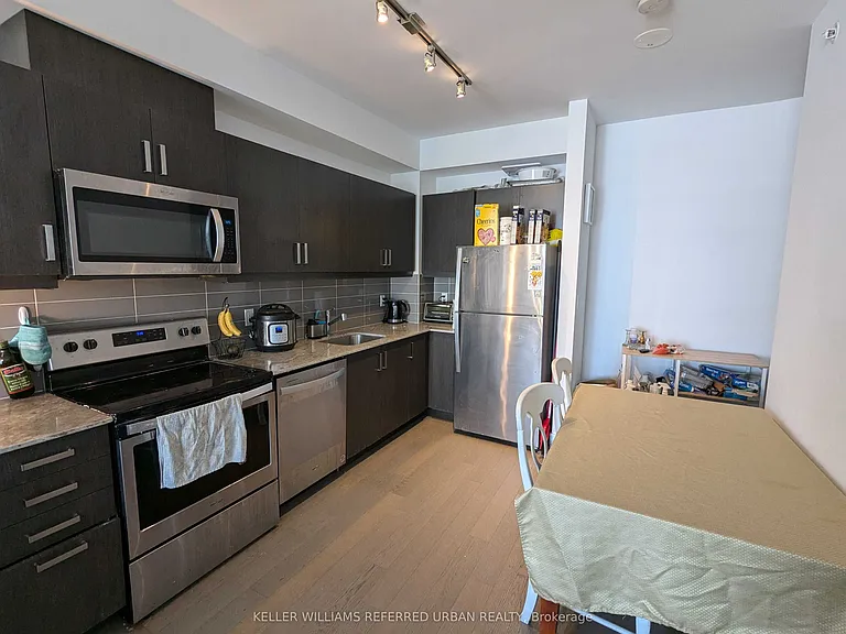 1486 Bathurst St #804 — Photo 1