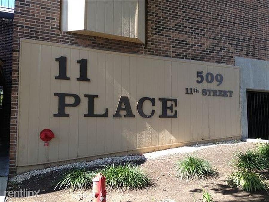 1st image of 509 11th St APT 1004