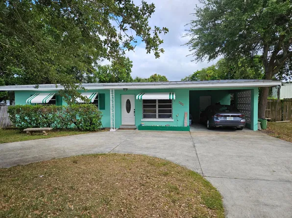 205 Chamberlain Boulevard, Fort Pierce, FL 34946