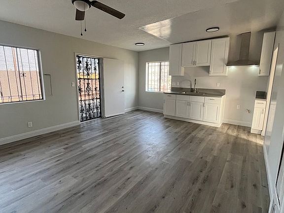2nd image of 732 W 76th St APT 6