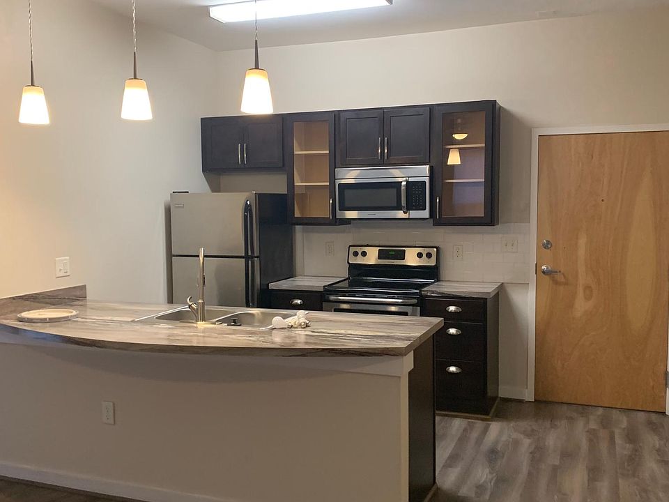 1st image of 1001 Bainbridge St APT 6