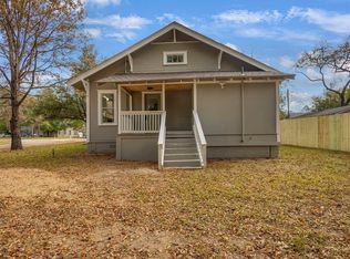 301 S Ponsard St, Troup, TX 75789