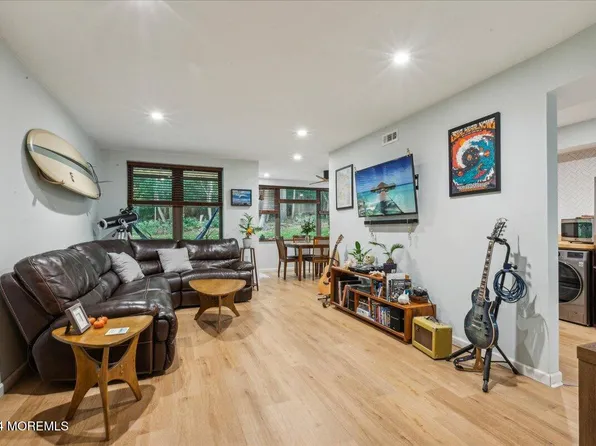 200 Portland Road #E-16, Highlands, NJ 07732