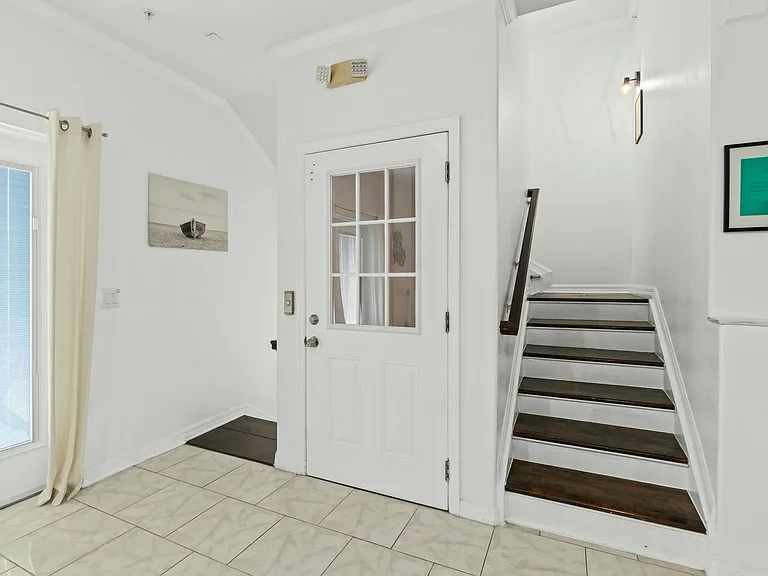 93 Brevard Ave — Photo 42
