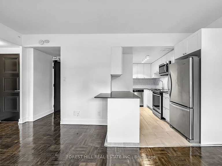 70 Spadina Rd #102 — Photo 6
