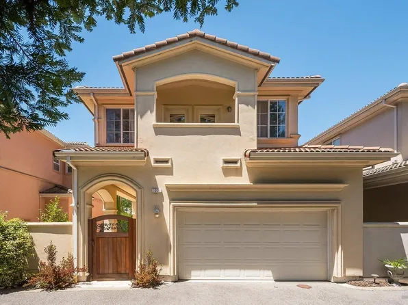 22 Twin Creeks Court, Novato, CA 94947