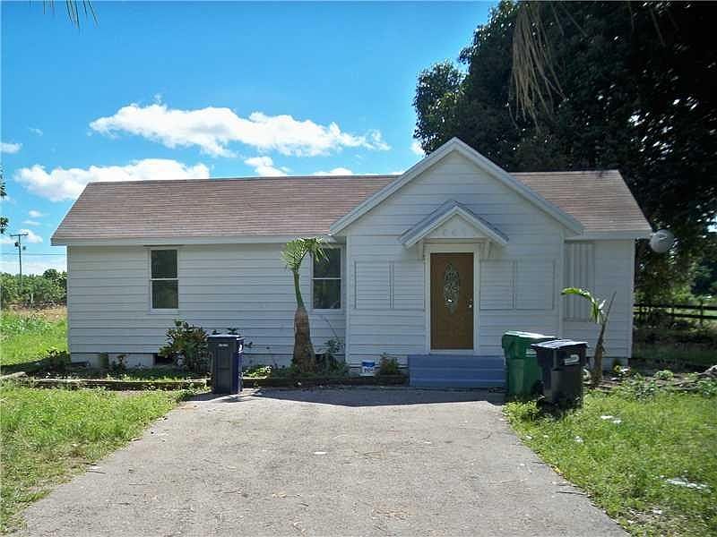 1st image of 19470 Mowry Dr