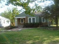 1st image of 400 E Claflin Ave