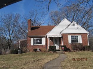 7901 Bobolink Dr, Cincinnati, OH 45224