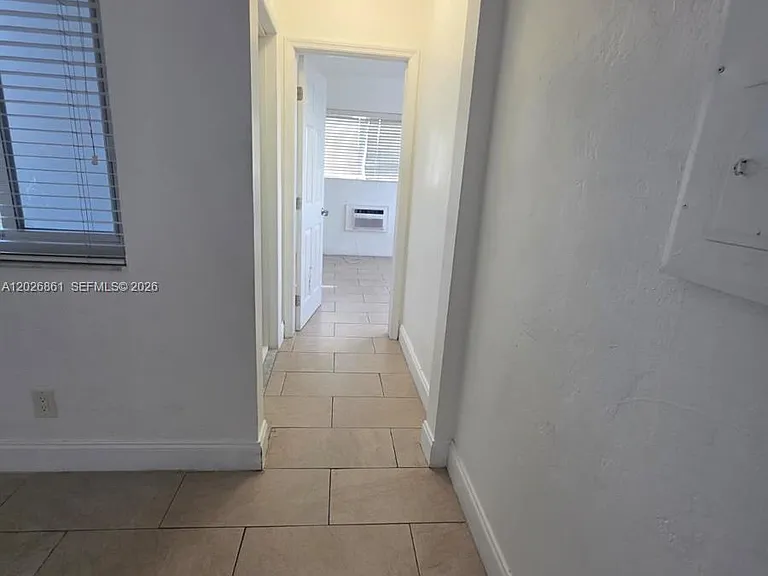 7155 Rue Notre Dame #6 — Photo 13