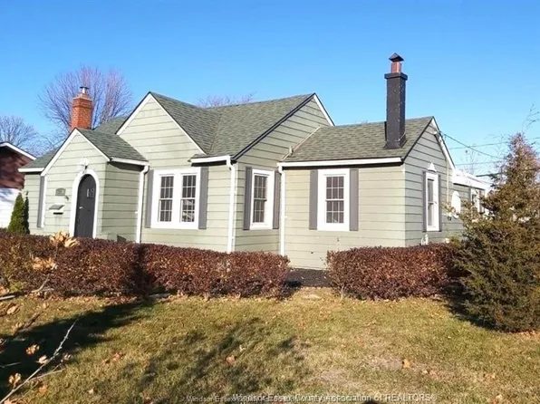3396 Woodward Blvd, Windsor, ON N8W 2Y6