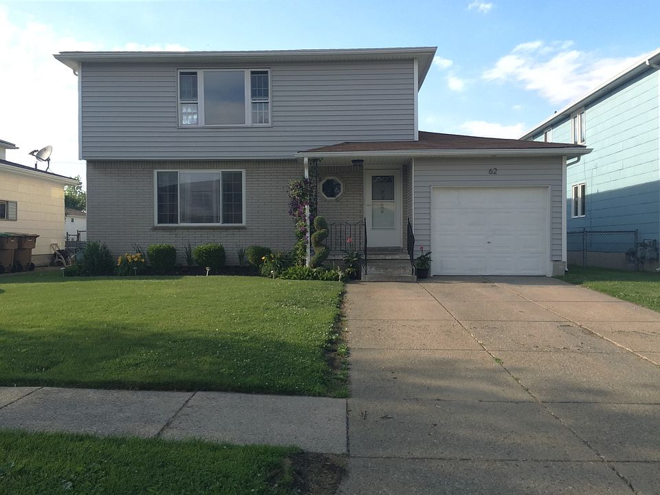 1st image of 62 Lemans Dr