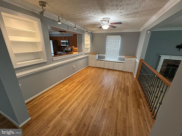 10811 Topbranch Ln — Photo 16