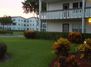 15 Mansfield Dr #A, Boca Raton, FL 33434