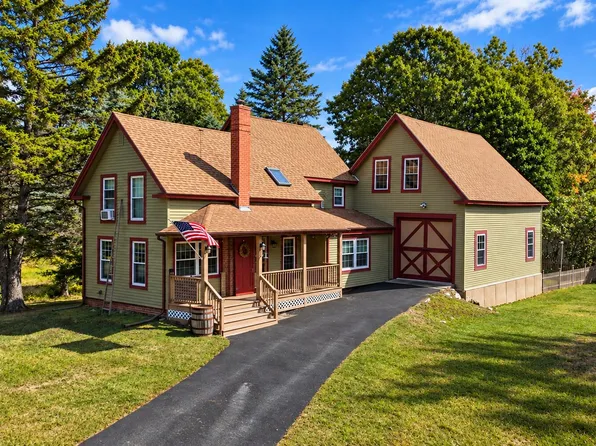 61 Pond Road, Lewiston, ME 04240