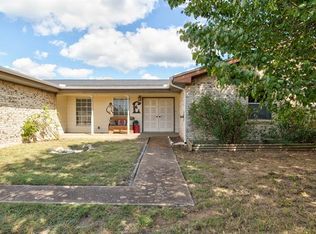 2113 Lakewood Trl, Granbury, TX 76049