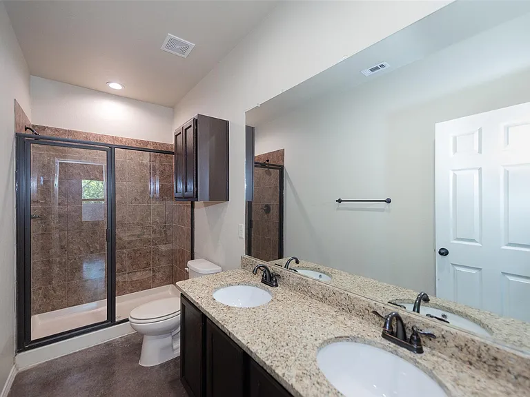 245 Joanne Loop #B — Photo 25
