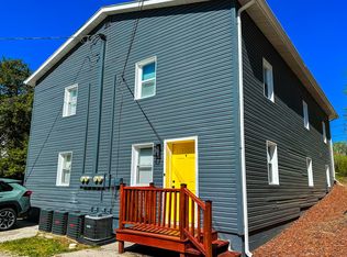 2001 Brown St #1, Alton, IL 62002