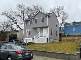 381 Tecumseh St, Fall River, MA 02721