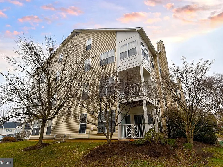 5909 Founders Hill Dr #202 — Photo 39
