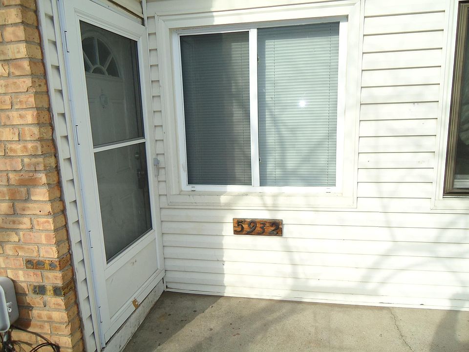 1st image of 5932 83rd Pkwy N