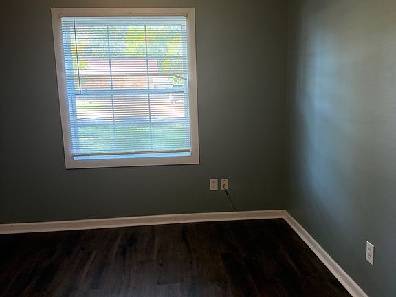 3rd image of 136 Carroll St