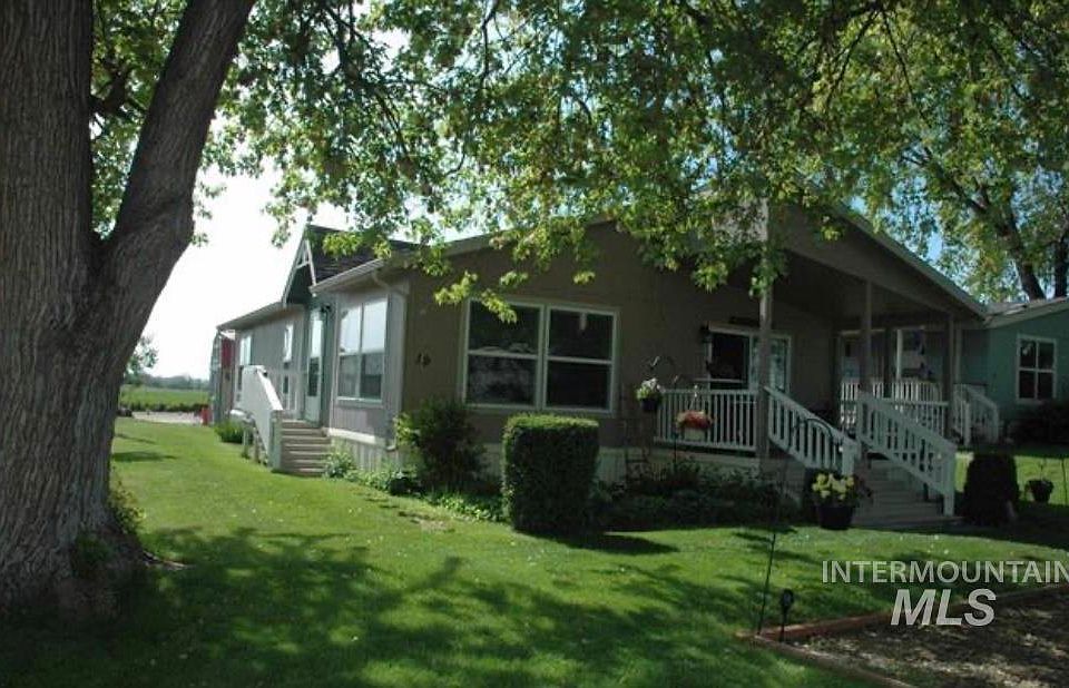 1st image of 4030 River Resort Dr Trlr 19