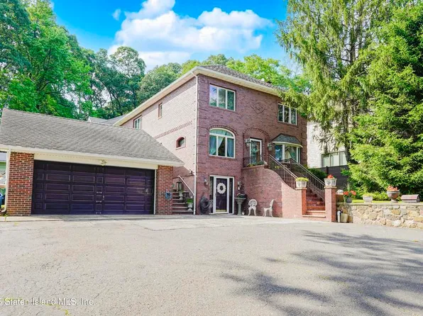 72 Dalemere Rd #1, Staten Island, NY 10304