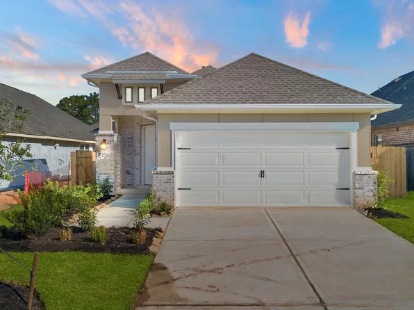 219 Violet Crown Ln, New Caney, TX 77357