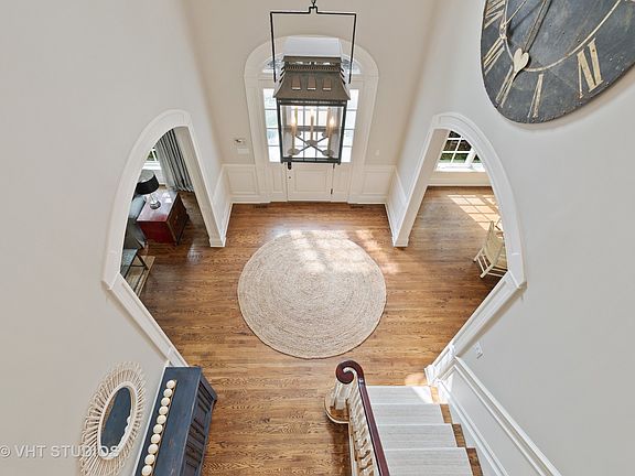 2nd image of 2311 Birchwood Ln